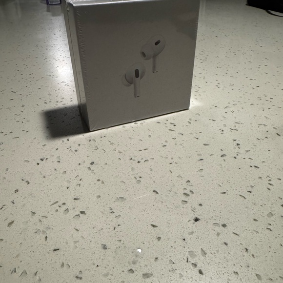 Apple AirPods Pro with Charging Case - White